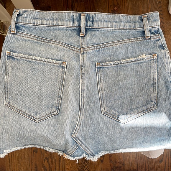 AGOLDE Crisscross Raw Hem Denim Miniskirt - Picture 2 of 5